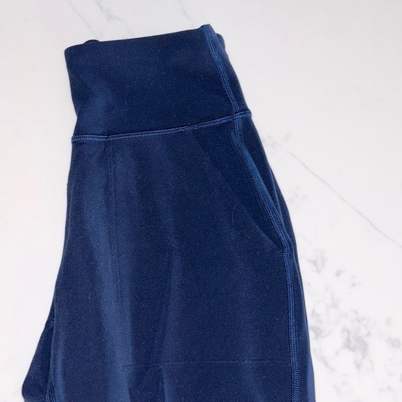 LULULEMON High Rise Align Joggers Size 2 True Navy - Picture 2 of 4